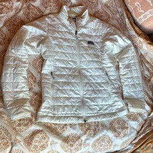 Patagonia Nano Puff Med White